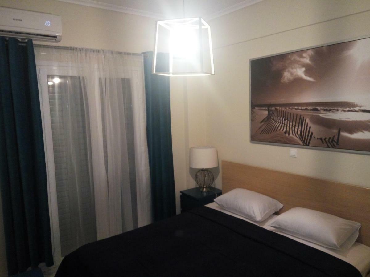 Apartment In The Center Of Atenas Exterior foto